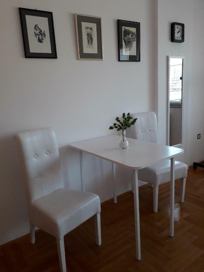 Apartman Dunja Ns 2 Novi Sad Exterior foto