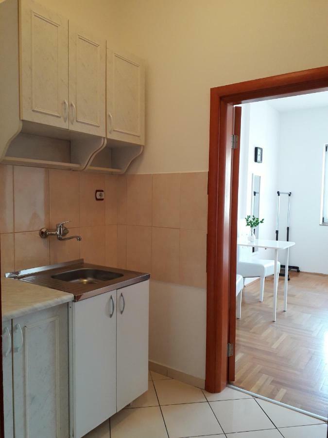Apartman Dunja Ns 2 Novi Sad Exterior foto